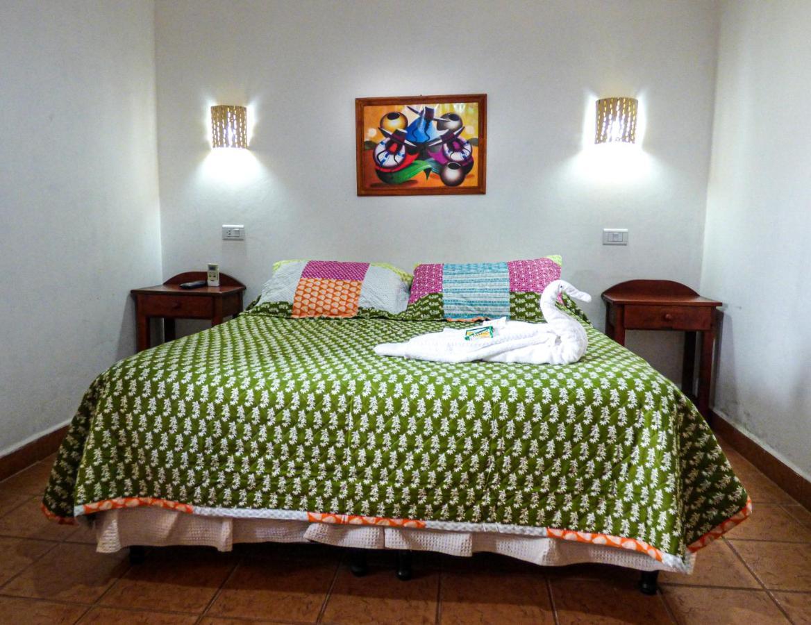 Hostal Mirador Del Valle Cafayate Exterior foto